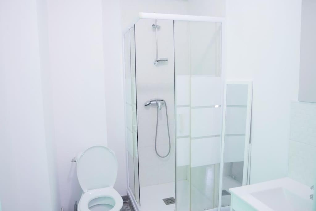 Stud Confort Centre Ville 4Pers Сен-Кантен Экстерьер фото